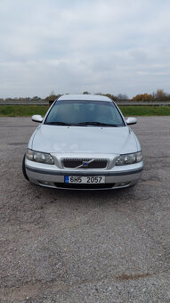Volvo V70 - 2