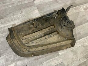 VW PASSAT B6 3C plast nárazníku PZ KOMBI 3C0825216B - 2