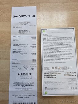IPhone 16 pro 128GB zlatý nový nerozbalený - 2