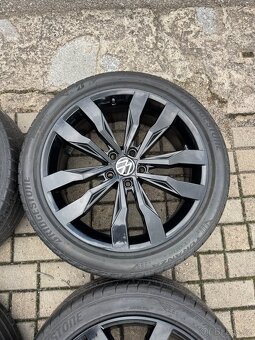 ORIGINÁL Alu Volkswagen SUZUKA R19, 5x112 - TOP STAV - 2