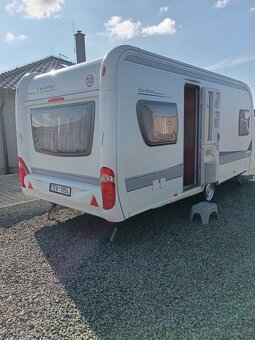 Karavan Hobby 495 - 2