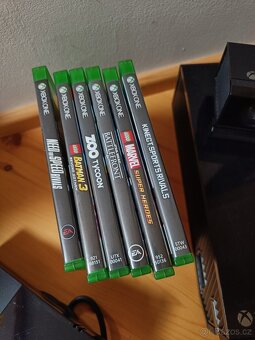 Xbox one + kinect + 6 her - 2