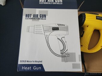 Horkovzdušná pistole 2000 W s LCD displejem - 2