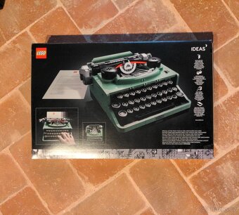 LEGO Ideas 21327 Psací stroj - 2