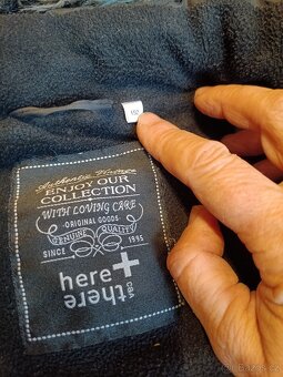 Zimní dívčí kabátek vel. 152, CaA - 2