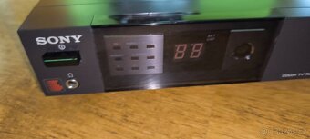 Vintage externí TV tuner Sony z 80 let ,top stav,čti popis - 2