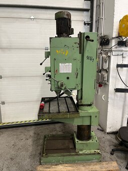 Stojanová vrtačka Heckert BS 32 AI – funkční - 2