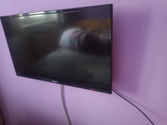 TV Samsung - 2