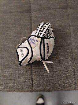 Hokejová lapačka - 2