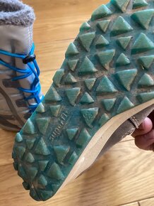 Dívčí zimní boty s gore tex membránou velikost 33 - 2