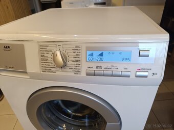 Krásná pračka AEG na 7 kg - 2