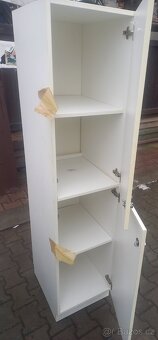 Policová skříň - 2