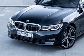 BMW Rad 3 330e/ ODPOČET DPH/ - 2
