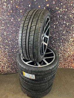 ALU KOLA 5x114,3 DODGE VIPER CHALLENGER CHRYSLER 265/35r22 - 2