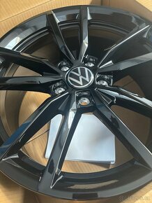 Vw Golf R Alu 18 GTI R-Line R18 Nové Originál - 2