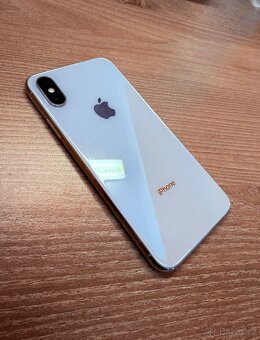 iPhone Xs bílý - plně funkční - 2