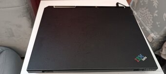 Krásný a těžko sehnatelný IBM R32, bez HDD, RAM 1GB - 2