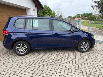 VW Touran 2017 1.6tdi 85kw Webasto Panorama 7míst Tažné - 2