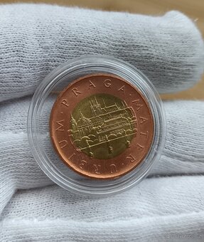 50kč 2001 vzácný ročník jen pro sady.. UNC - 2