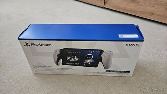 Playstation Portal - 2
