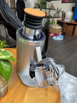 DF54 Coffee Grinder - 2