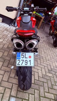 Ducati Hypermotard 1100 EVO - 2