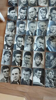 Fotky - stare pohledy hercu a umelcu 60,70 leta 115 kusu - 2