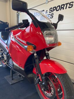 KAWASAKI GPX 600 - 2