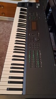 Yamaha SY 99 - 2