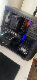 Herní PC I7 8700 RX6600 - 2
