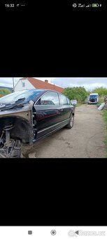 Prodám Zadní dveře Přední kompletní ŠKODA SUPERB 2 08-13 ba - 2