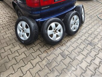 Prodám alu 5x100 R15 original seat leon - 2