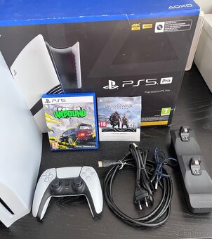 PS5 s mechanikou TOP stav + hry NFS GoW Ragnarok - 2