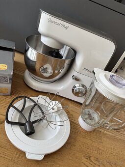 Prodám kuchyňský robot Sencor Gourmet Chef + příslušenství - 2