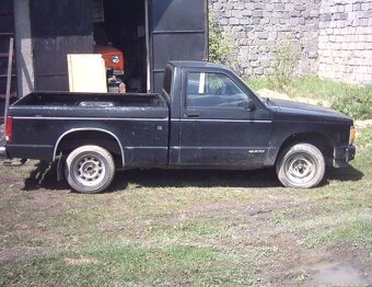 Chevrolet S10 pickup r.91 s doklady 3.místný- projekt - 2