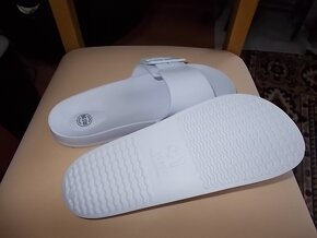 Nazouváky bílé č.41 - 2