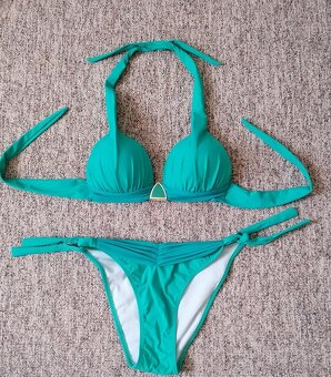 Dvoudílné plavky M - 2