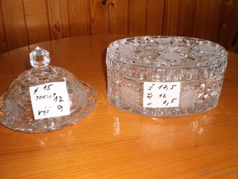 sklo - broušené - více kusů -  dědictví  ++nové++ - 2