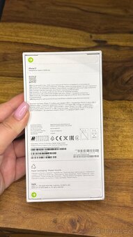 iPhone 17 256 GB Mist Blue Nový - 2