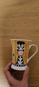 Hrnek se žirafou - 2
