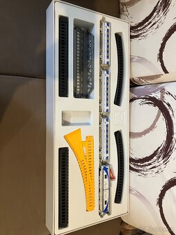 Vlaková souprava Arci Grandes Lineas Renfe - 2