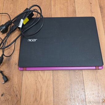 Acer Aspire ES1-432 + nabijecka - 2
