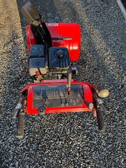 Prodám sněhovou frézu - HECHT 9930TD - 2