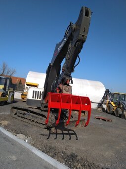 Prodám shrnovač klestu - 2