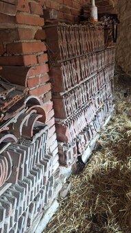 Staré tašky na střechu - 2