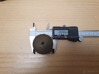 Plovák karburátoru - 2