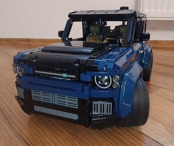 Lego 42110 Land Rover Defender (MOC) - 2
