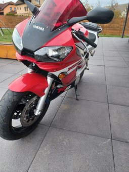 R6 - 2