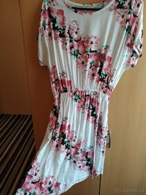 Květinové šaty - 2