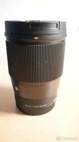 Sigma 16 mm f/1,4 DC DN Contemporary pro Sony E - 2